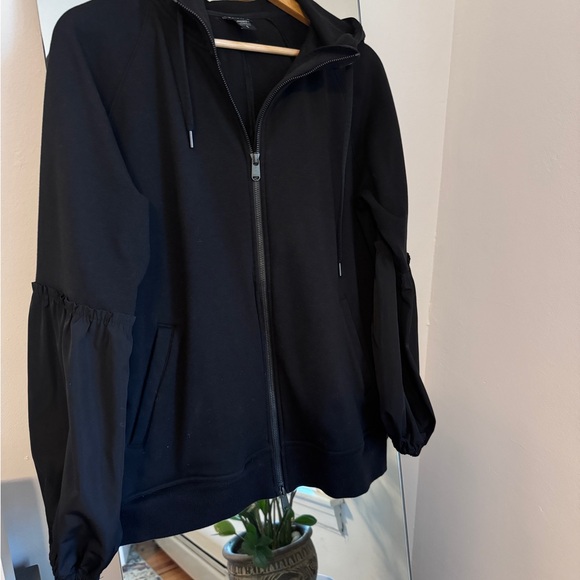 Athleta On My Way Triump Hoodie - Picture 4 of 6